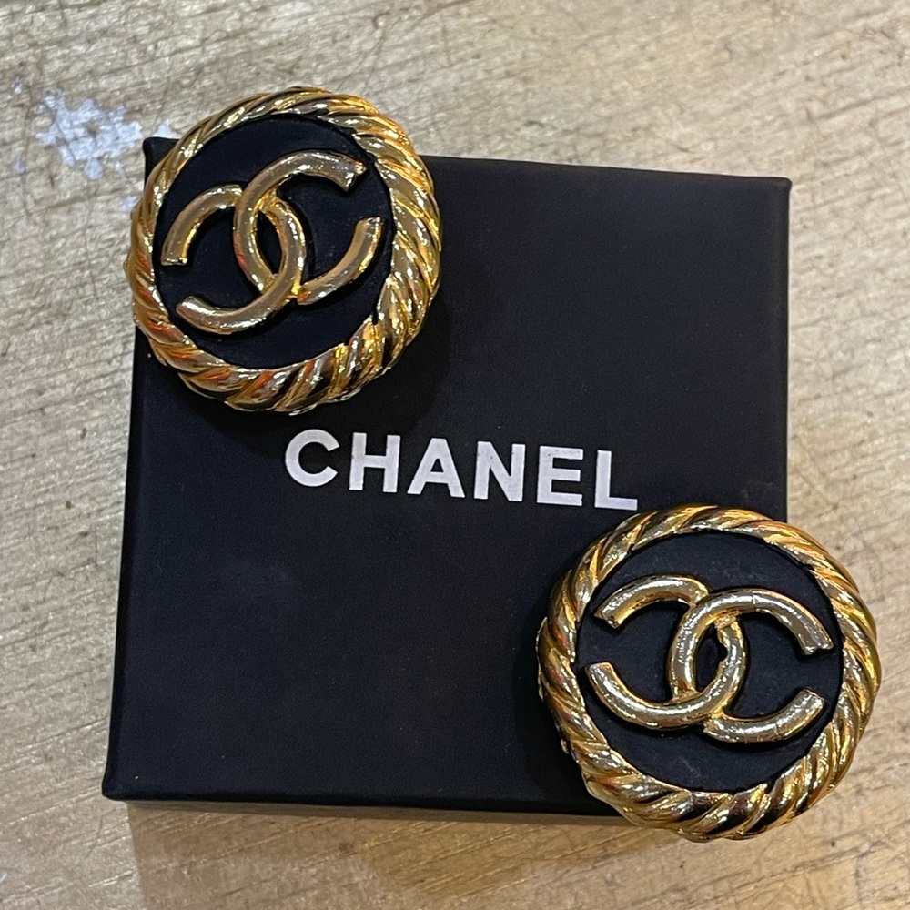CHANEL gold+black logo button earrings